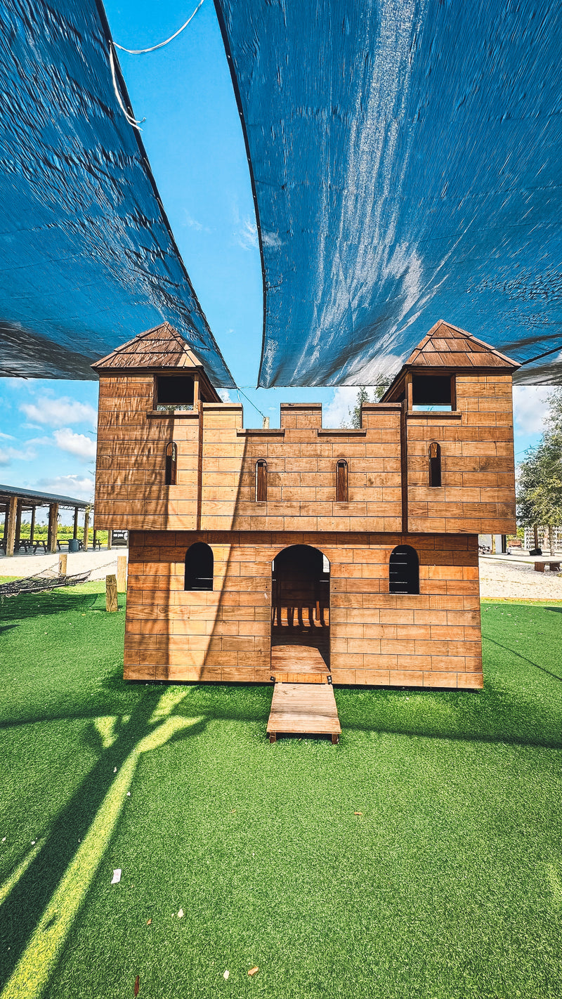 SHADED LUMBER PLAY YARD
